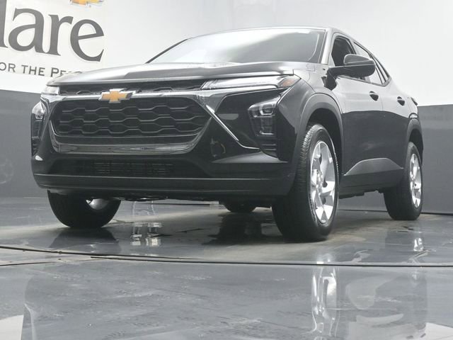 New 2026 Chevrolet Trax LS w/ LS Convenience Package image 4