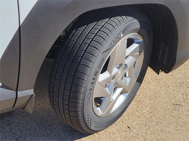 New 2026 Hyundai Kona SE image 5