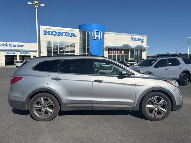 Used 2015 Hyundai Santa Fe GLS w/ Option Group 03 AWD/4WD image 2