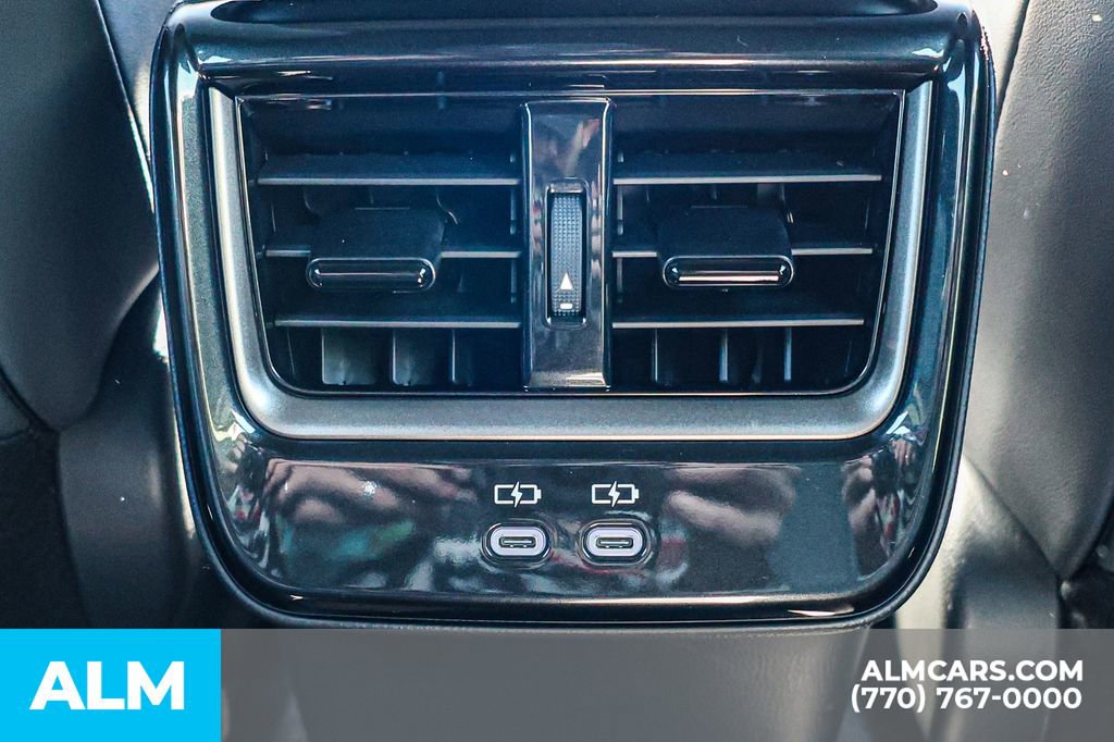 Used 2025 Toyota Crown Signia image 59