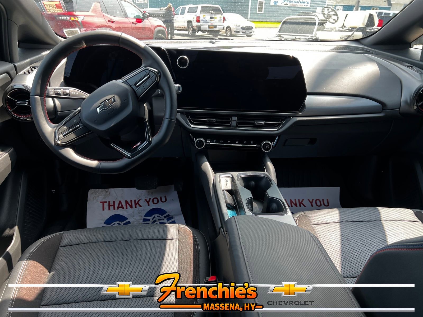 Used 2025 Chevrolet Equinox EV RS AWD/4WD image 10