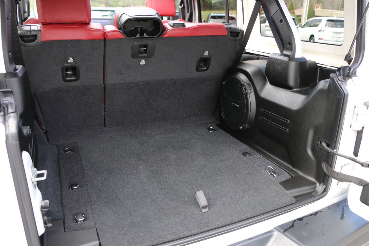 Used 2024 Jeep Wrangler Unlimited Rubicon 392 AWD/4WD image 30