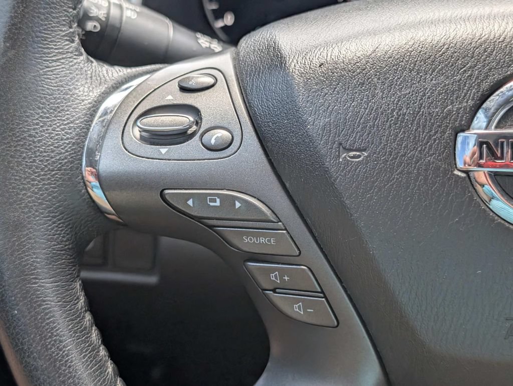 Used 2022 Nissan Murano SV w/ SV Midnight Edition Package FWD image 25