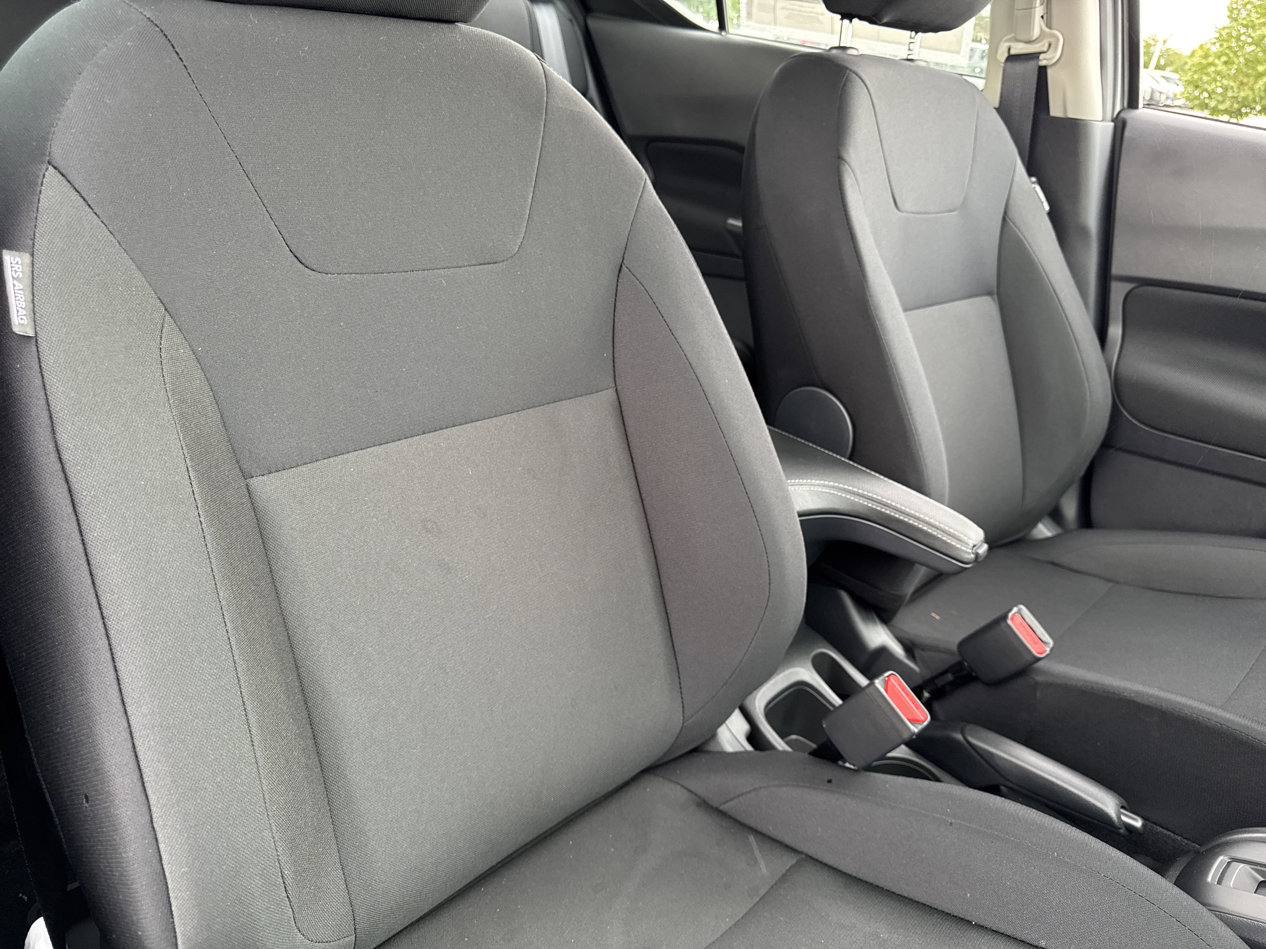 New 2025 Nissan Kicks Play S image 21