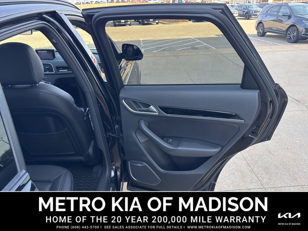 Used 2018 Audi Q3 quattro image 30