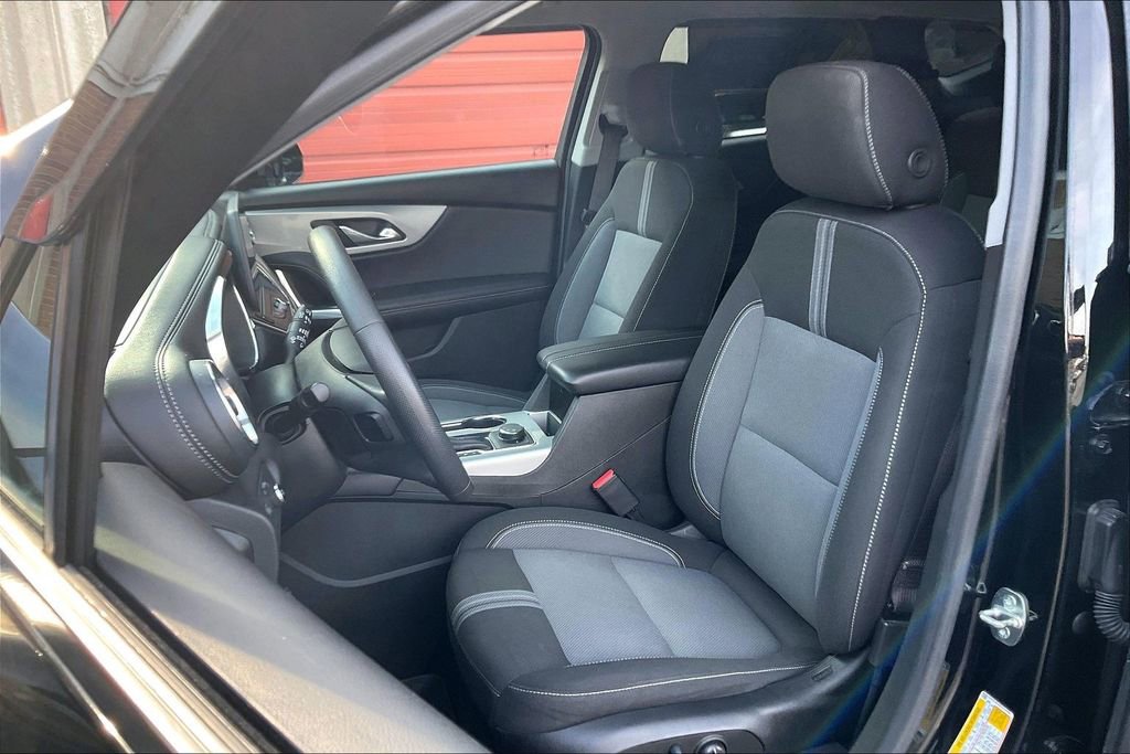 Used 2023 Chevrolet Blazer LT image 24
