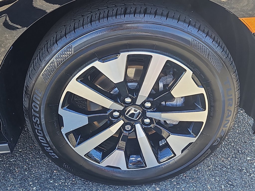 Certified 2026 Honda Odyssey EX-L image 10