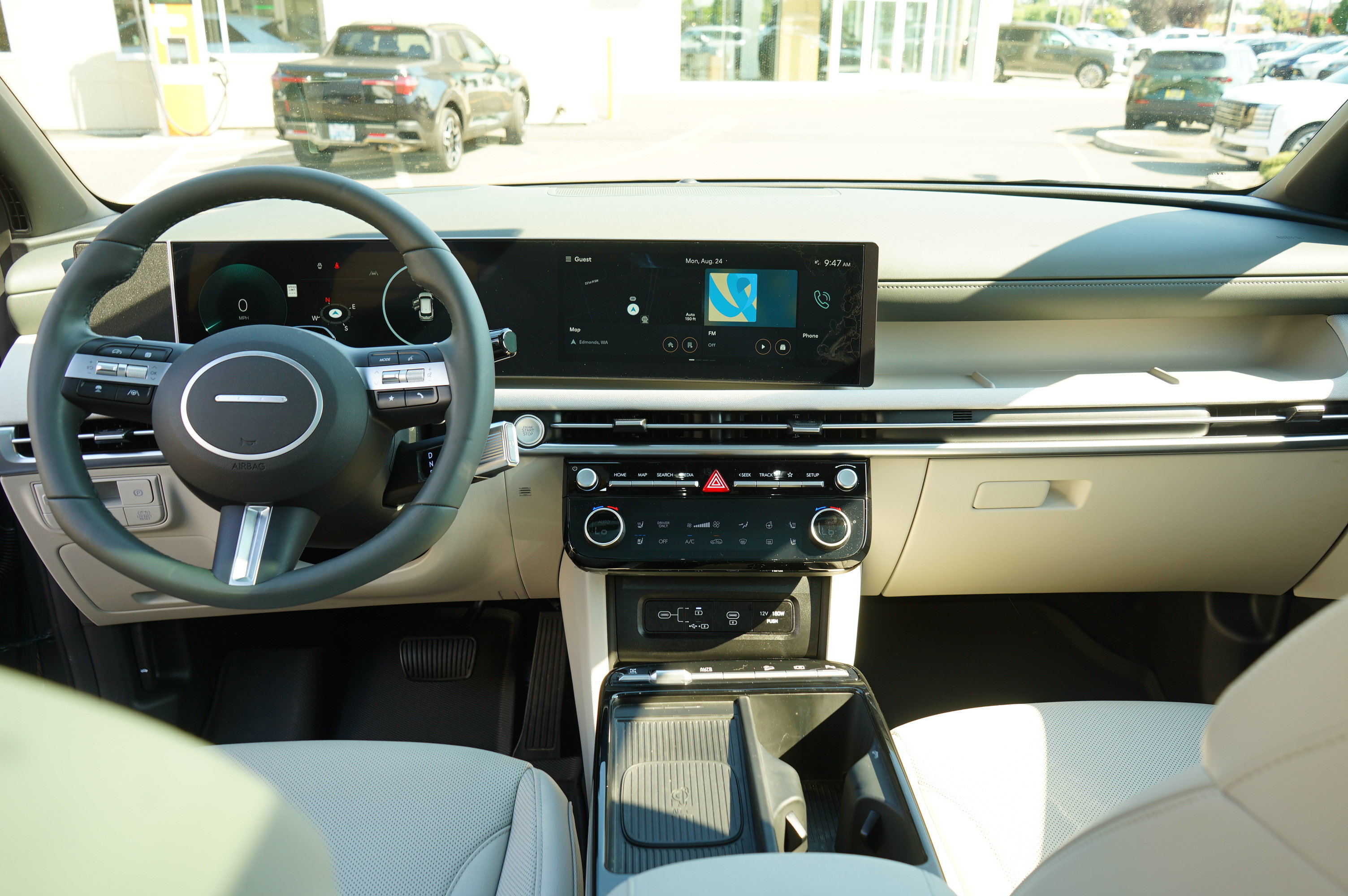 Used 2026 Hyundai Tucson Limited AWD/4WD image 19
