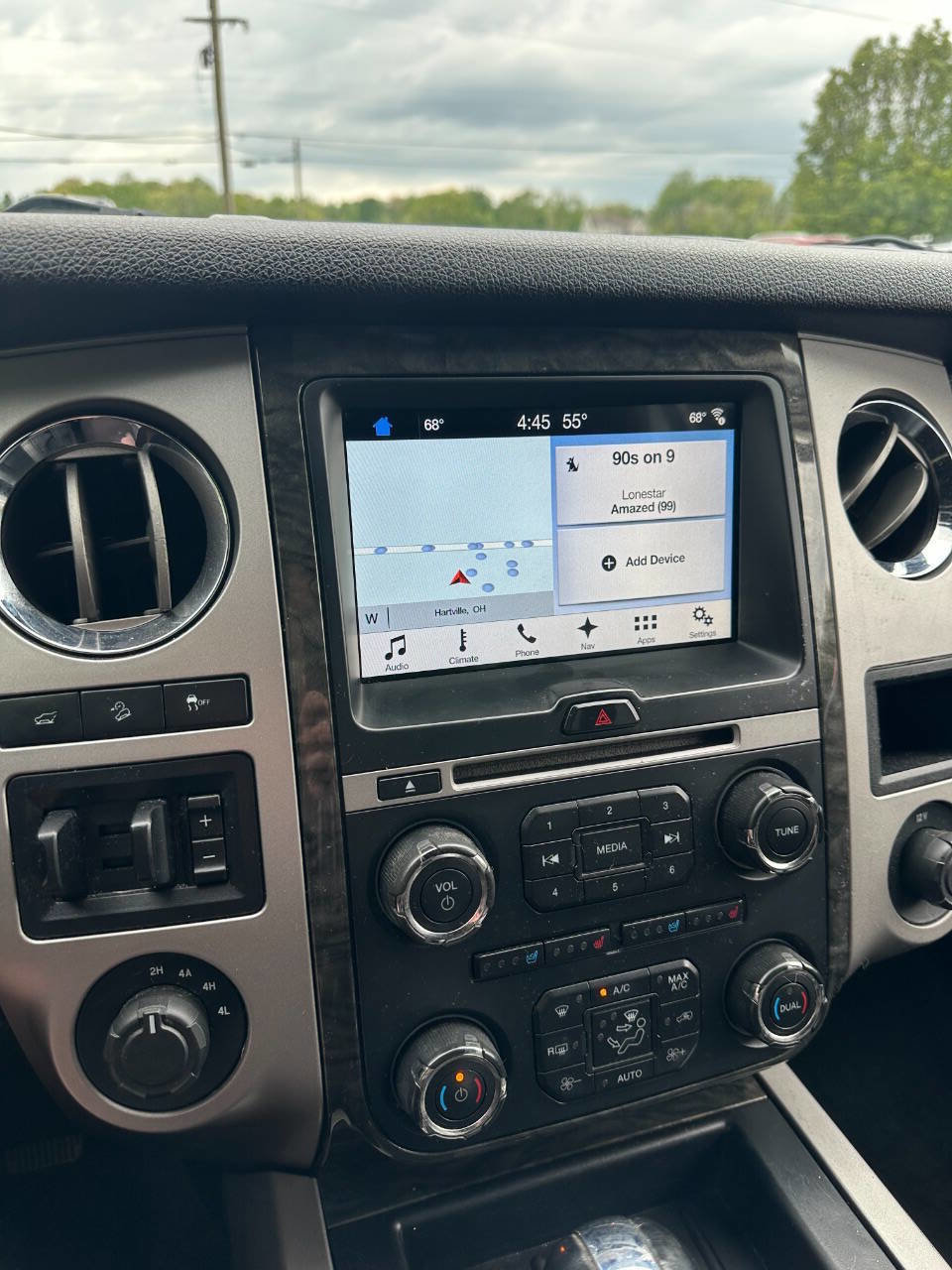 Used 2017 Ford Expedition Limited AWD/4WD image 27