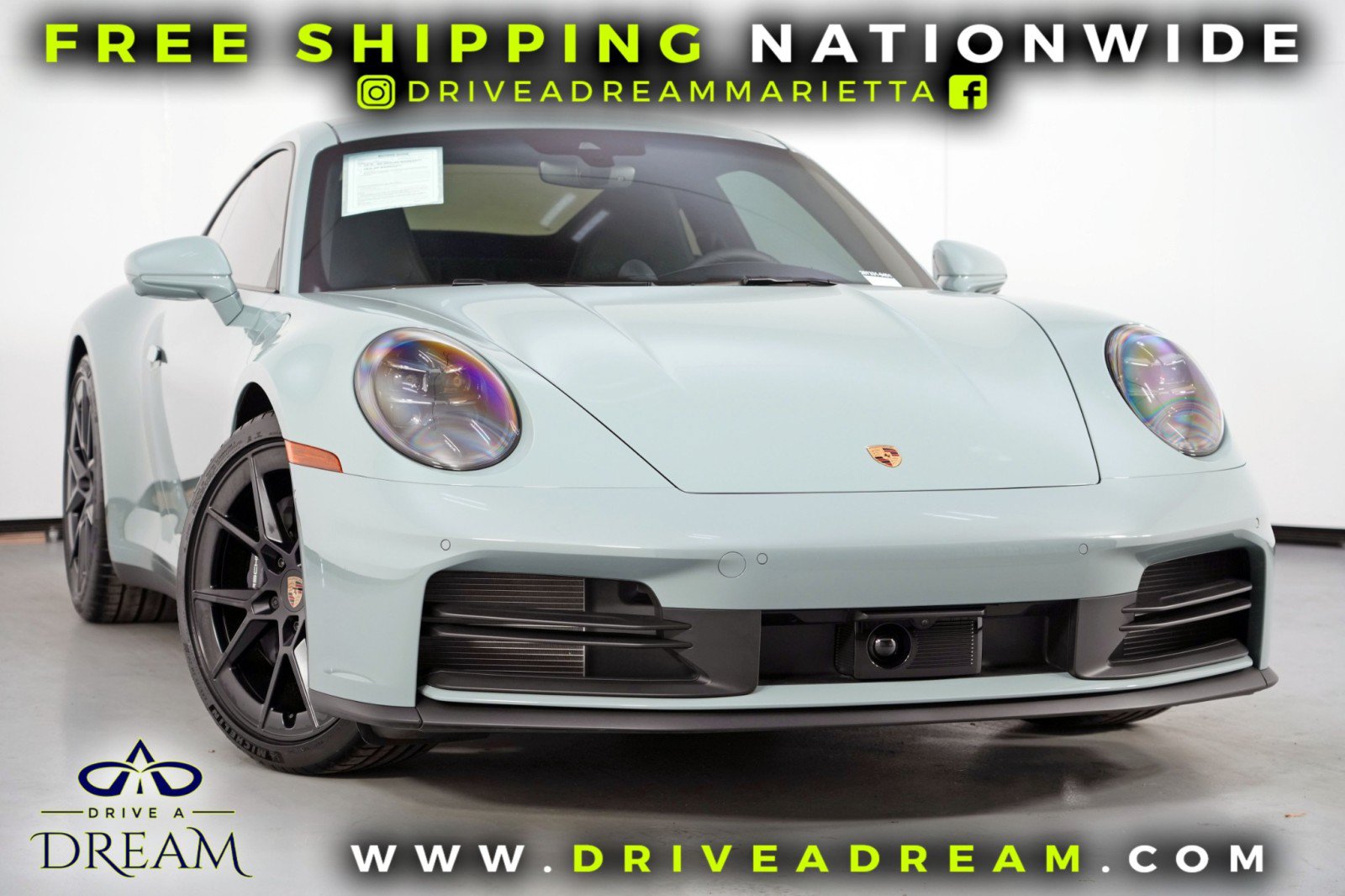 Used 2025 Porsche 911 Carrera RWD image 2