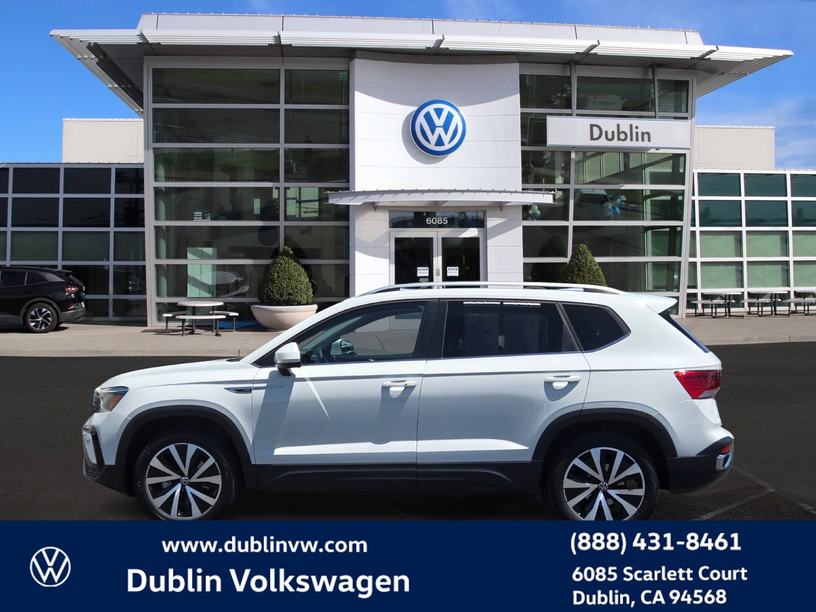 Used 2022 Volkswagen Taos SE AWD/4WD image 7