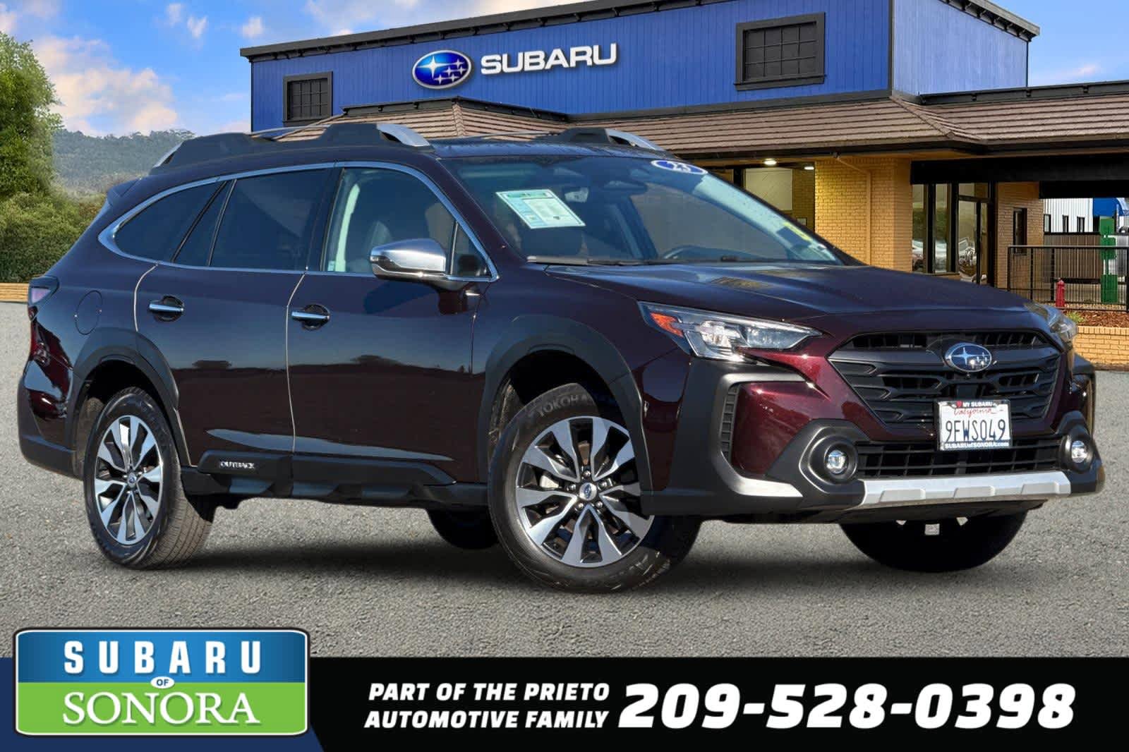 Used 2023 Subaru Outback Touring XT AWD/4WD image 1