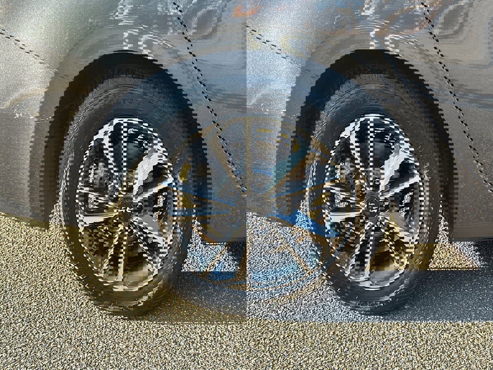 Used 2023 Kia Forte LXS image 17