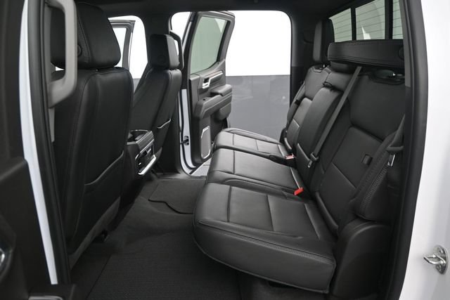 Used 2024 GMC Sierra 1500 Denali w/ Technology Package AWD/4WD image 14
