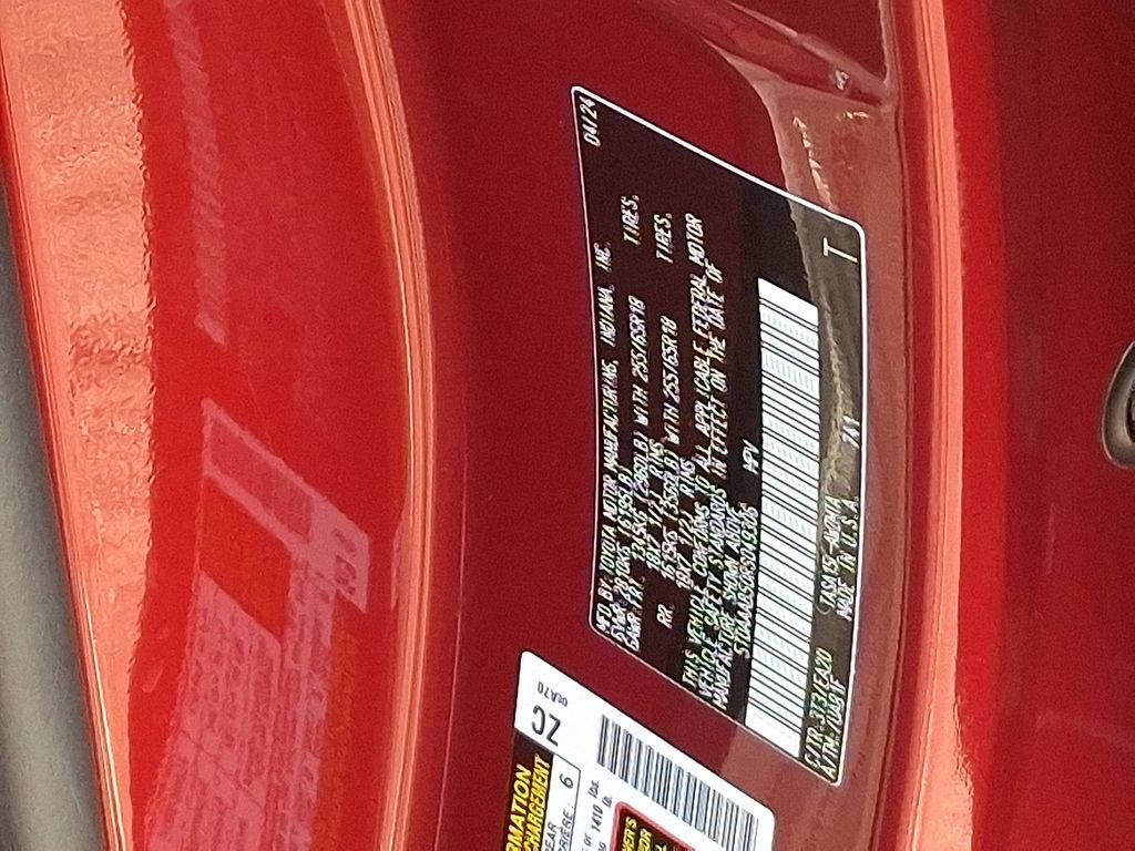 Certified 2024 Toyota Grand Highlander AWD image 27