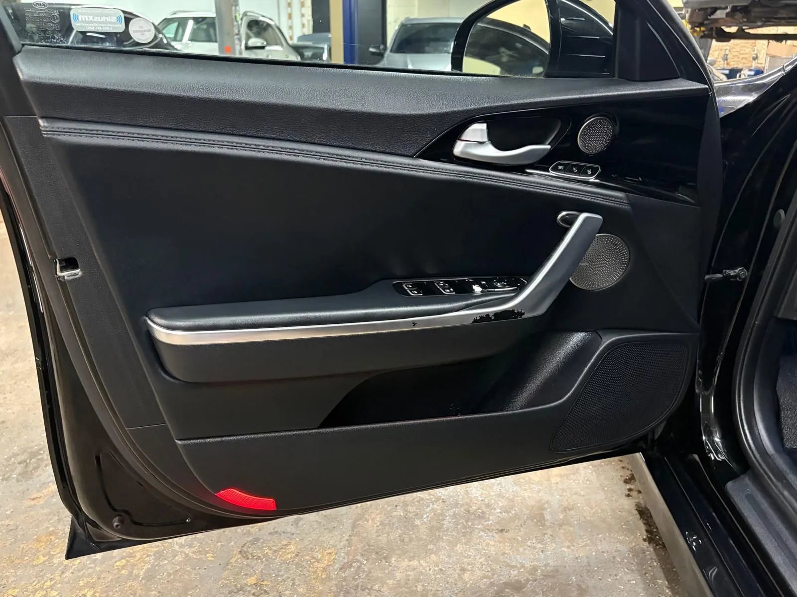 Used 2018 Kia Stinger Premium AWD/4WD image 25