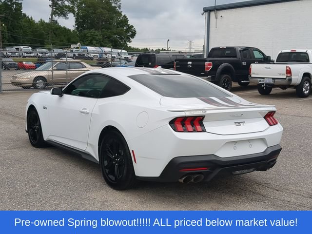 Used 2024 Ford Mustang GT RWD image 11