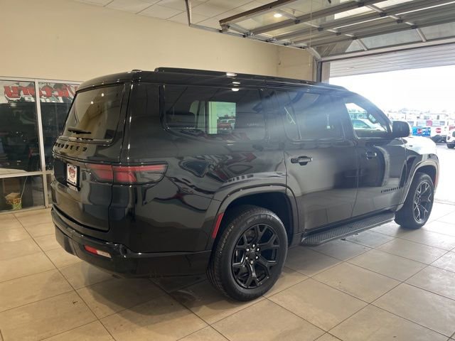 Used 2024 Jeep Wagoneer Series II image 6