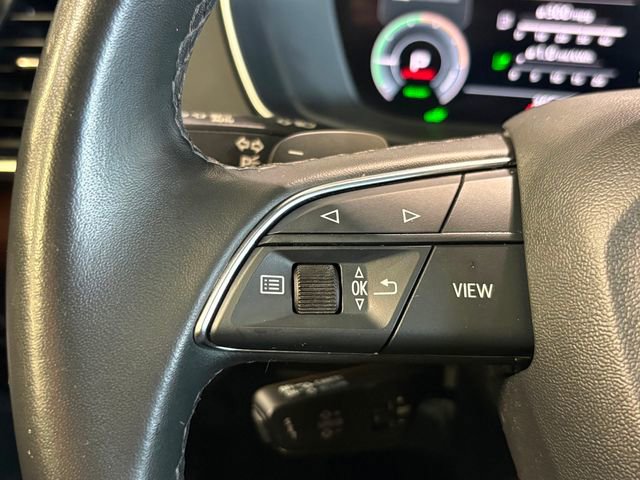 Used 2022 Audi Q5 e Premium Plus w/ Premium Plus Package image 27