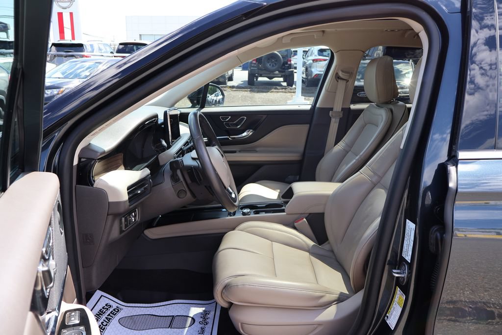 Used 2020 Lincoln Corsair Reserve w/ Equipment Group 202A AWD/4WD image 19