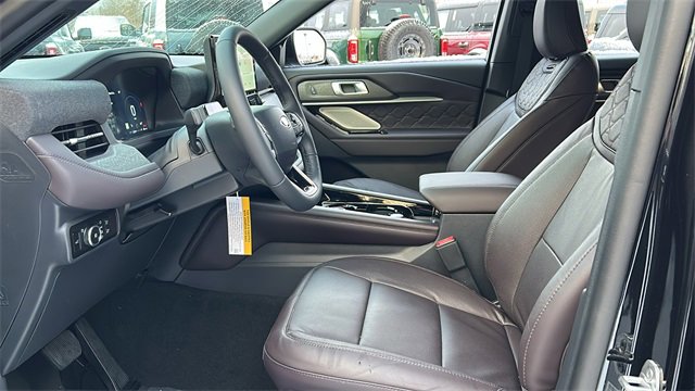 New 2026 Ford Explorer Platinum w/ LUX Leather Package image 23