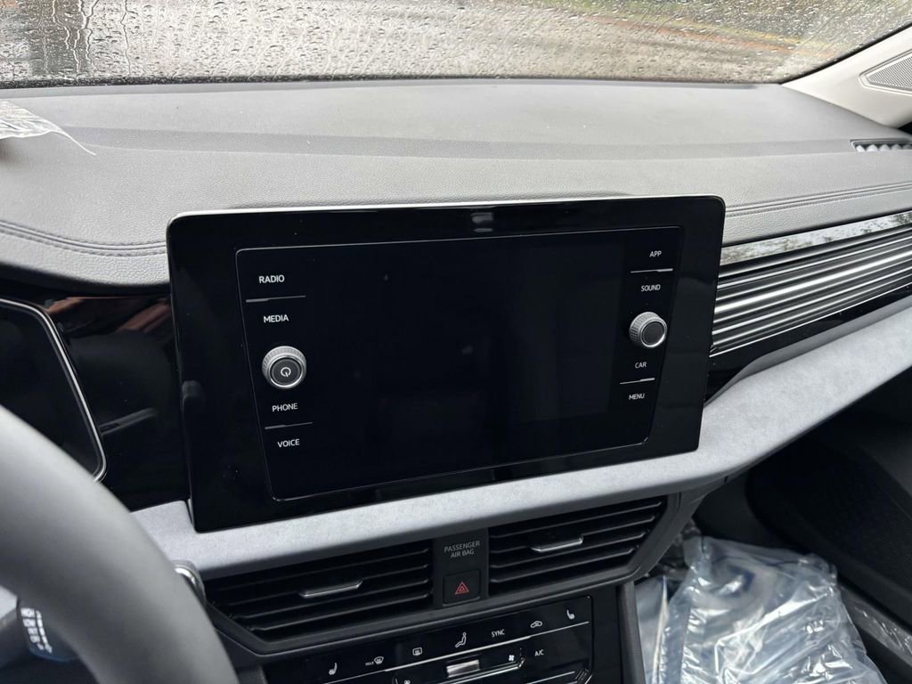 New 2026 Volkswagen Jetta SE image 20