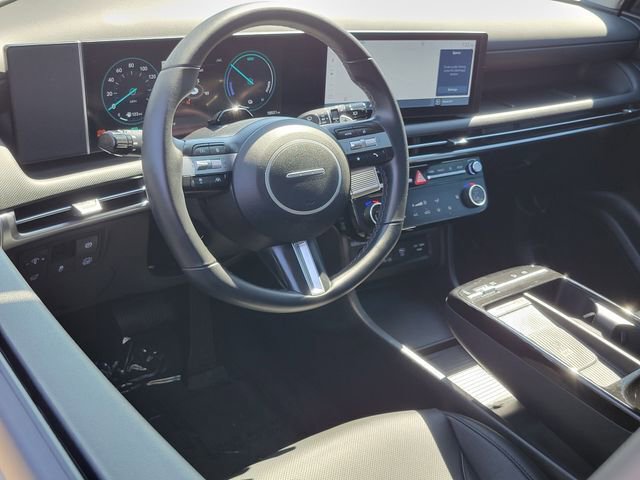 Certified 2025 Hyundai Tucson SEL image 3