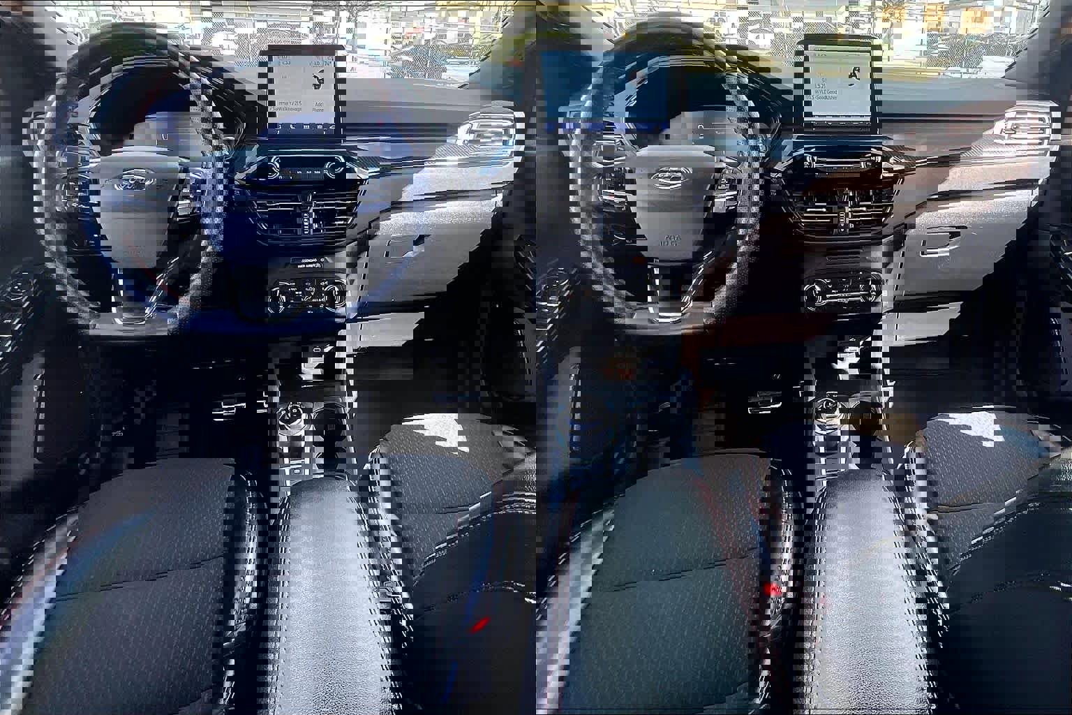 Used 2024 Ford Escape ST-Line image 31