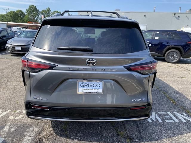 New 2026 Toyota Sienna Platinum AWD/4WD image 3