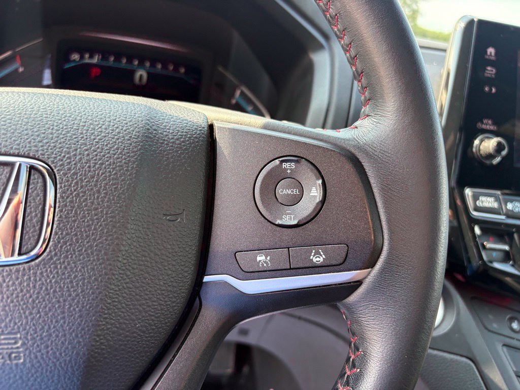 Used 2023 Honda Odyssey Sport image 19