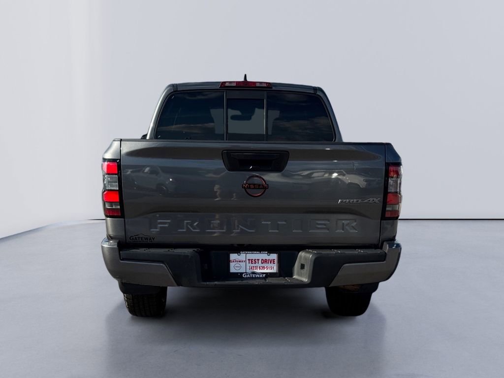 Used 2022 Nissan Frontier PRO-4X w/ Off-Road Protection Package image 4