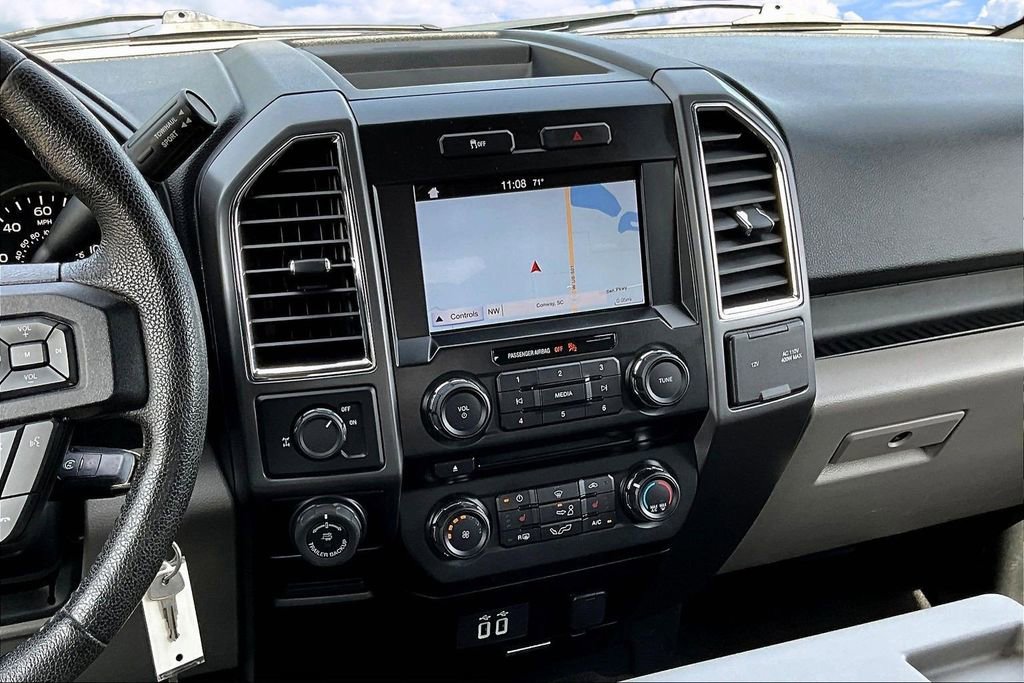 Used 2016 Ford F150 XLT w/ Equipment Group 302A Luxury RWD image 12