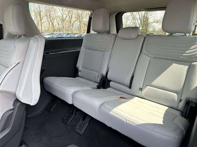 New 2026 Ford Expedition Max Platinum AWD/4WD image 28
