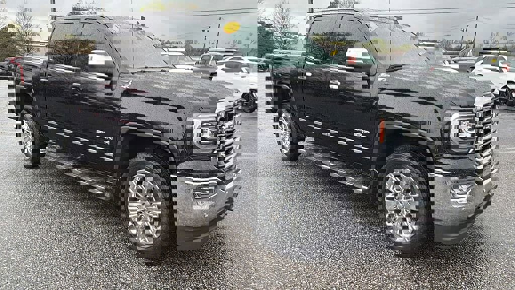Used 2018 GMC Sierra 1500 SLT image 3