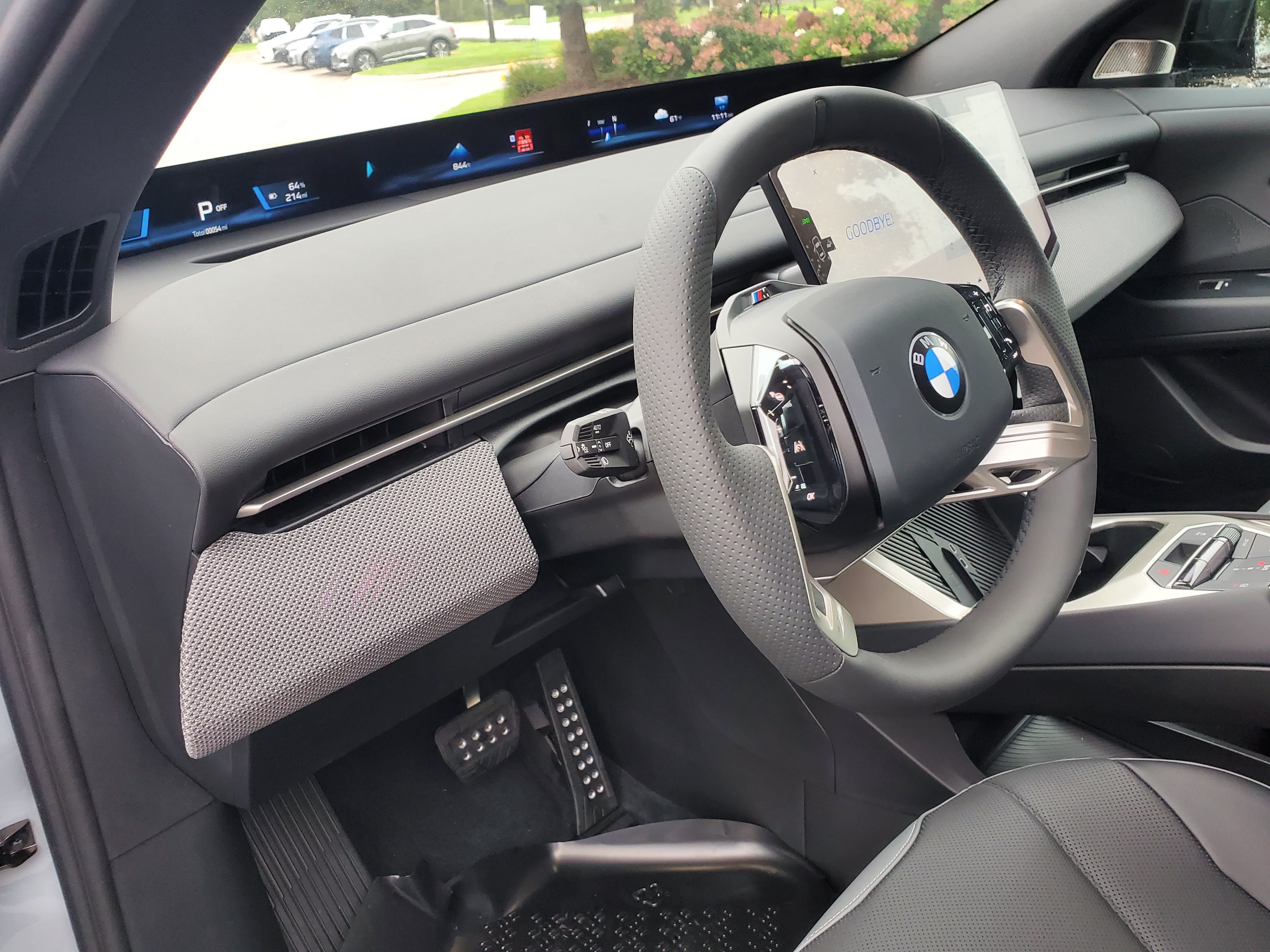 New 2027 BMW iX3 50 xDrive w/ M Sport Professional Package AWD/4WD image 10