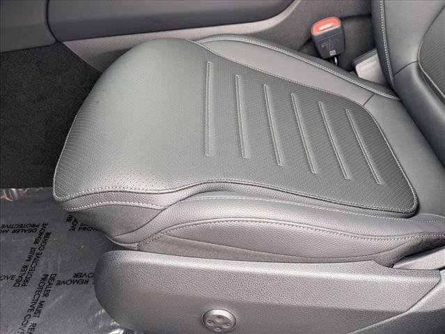 New 2026 Mercedes-Benz GLC 300 image 4