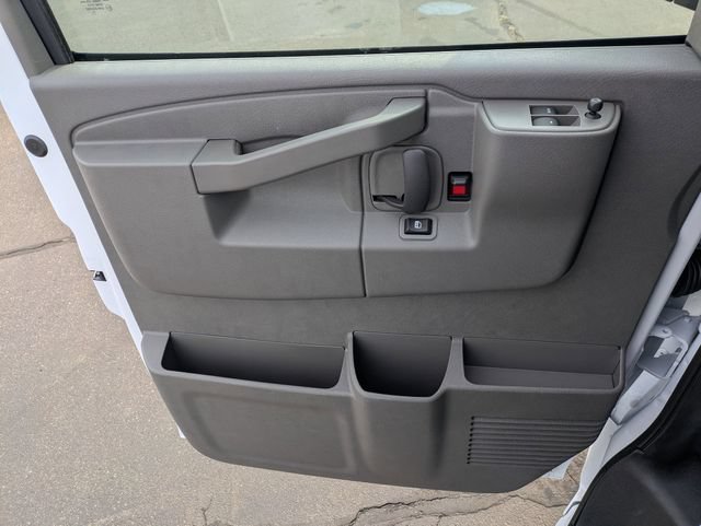 New 2026 GMC Savana 2500 w/ Driver Convenience Package RWD image 11