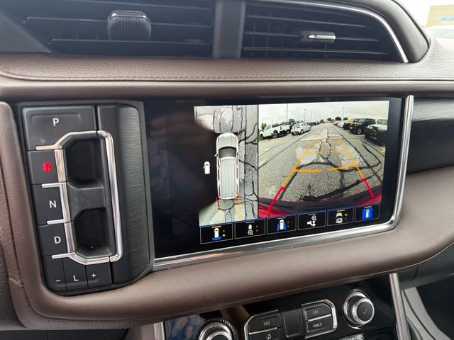 Used 2022 GMC Yukon XL Denali w/ Max Trailering Package AWD/4WD image 29