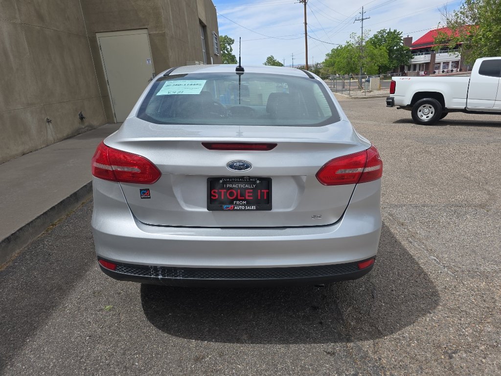 Used 2018 Ford Focus SE FWD image 6