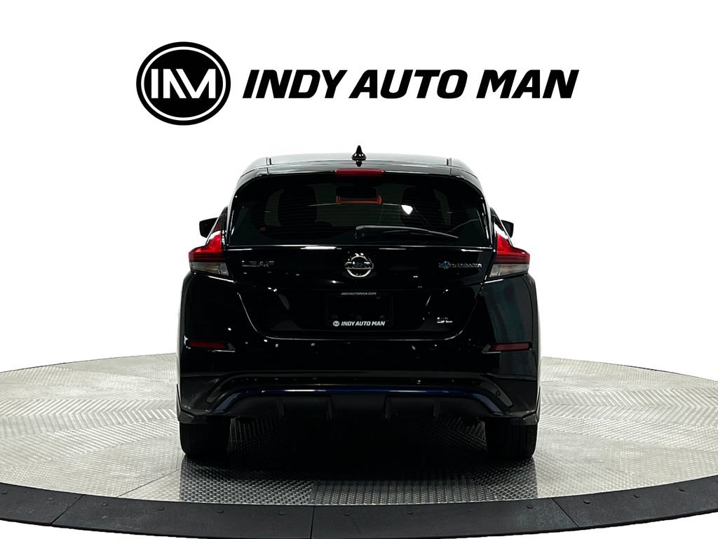 Used 2018 Nissan Leaf SL w/ SL Technology Package FWD image 5