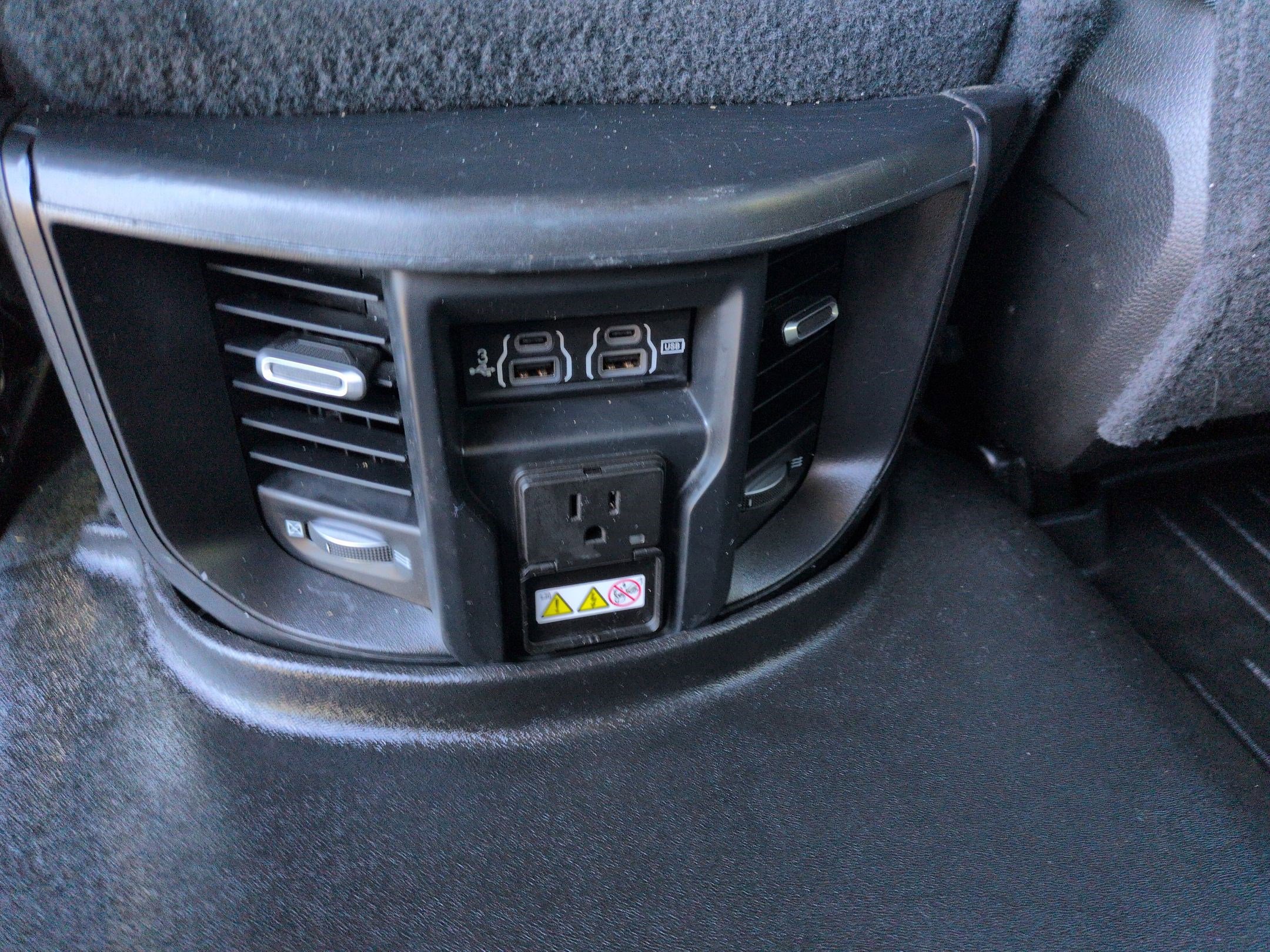 Used 2020 RAM 2500 Laramie image 29