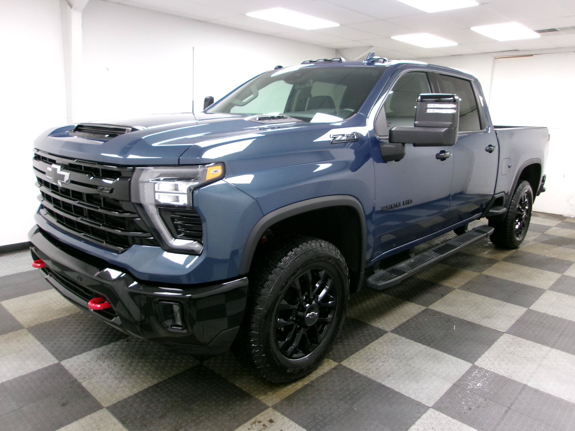 Used 2026 Chevrolet Silverado 2500 LTZ w/ Trail Boss Package AWD/4WD image 1