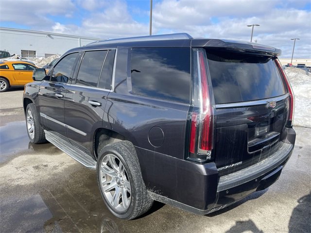 Used 2016 Cadillac Escalade Luxury image 10