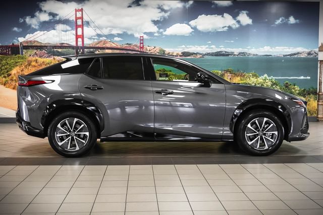 Certified 2023 Lexus RZ 450e Premium w/ Technology Package AWD/4WD image 5