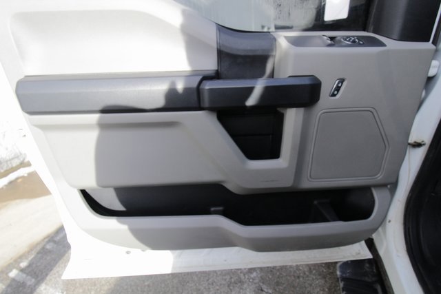 Used 2021 Ford F550 4x4 Regular Cab Super Duty image 22