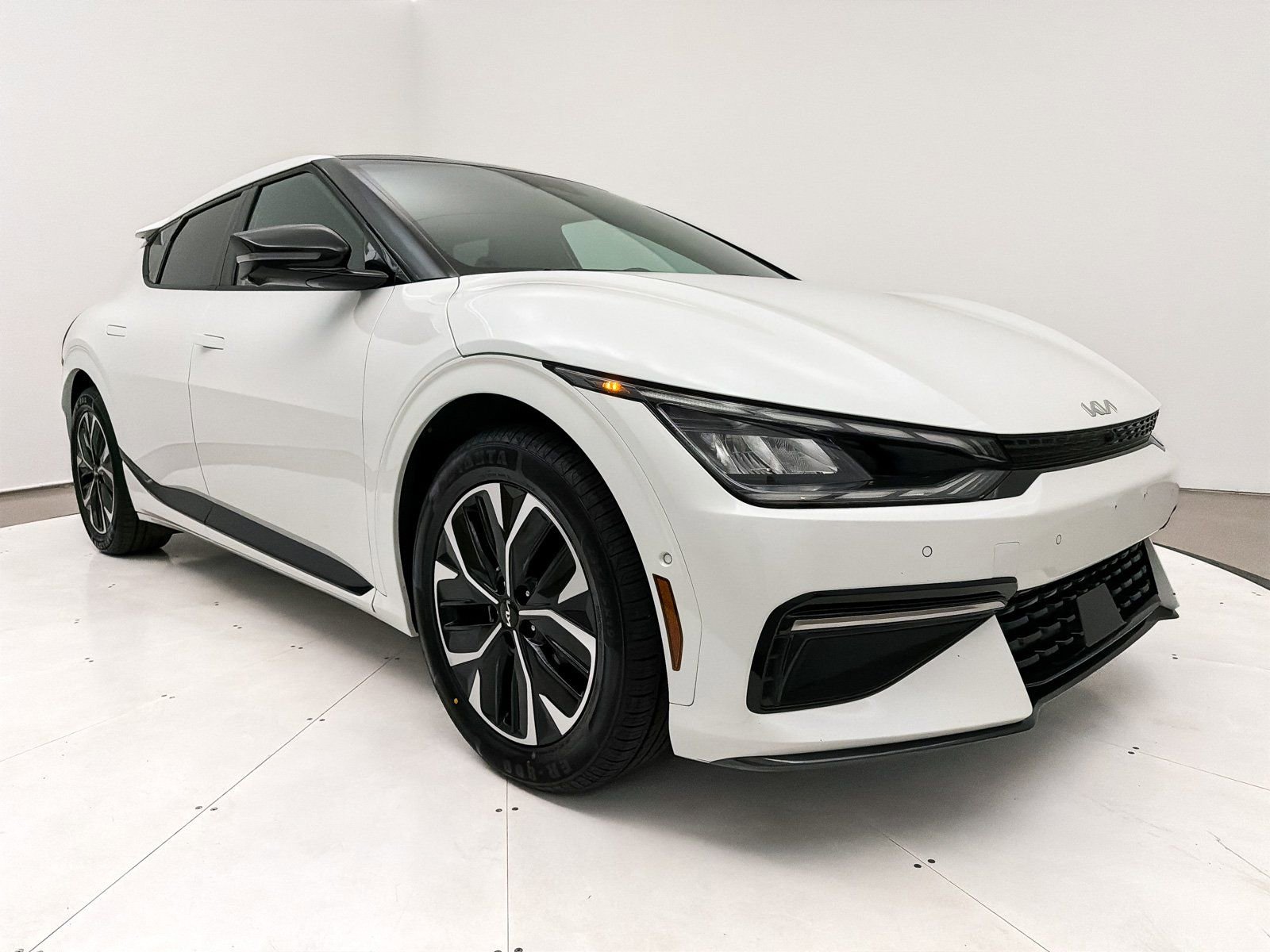 Used 2022 Kia EV6 GT-Line image 13