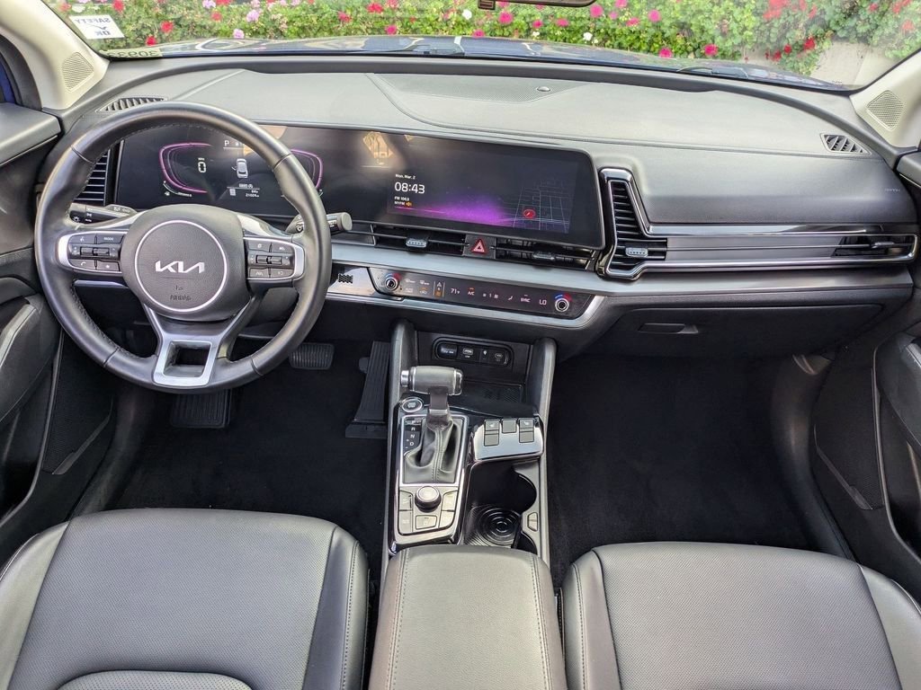 Used 2023 Kia Sportage EX image 13