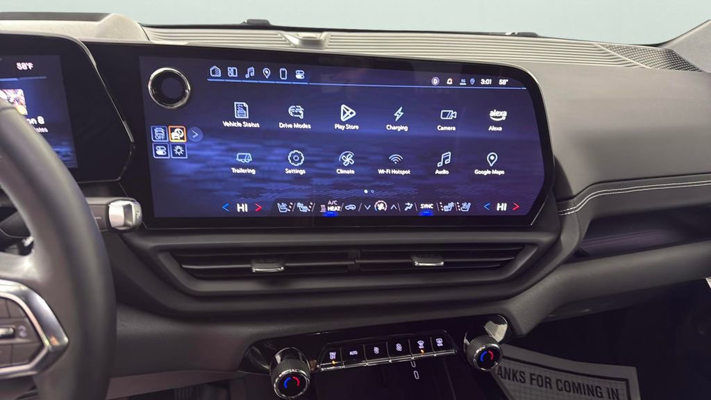 Certified 2025 Chevrolet Silverado EV LT image 22