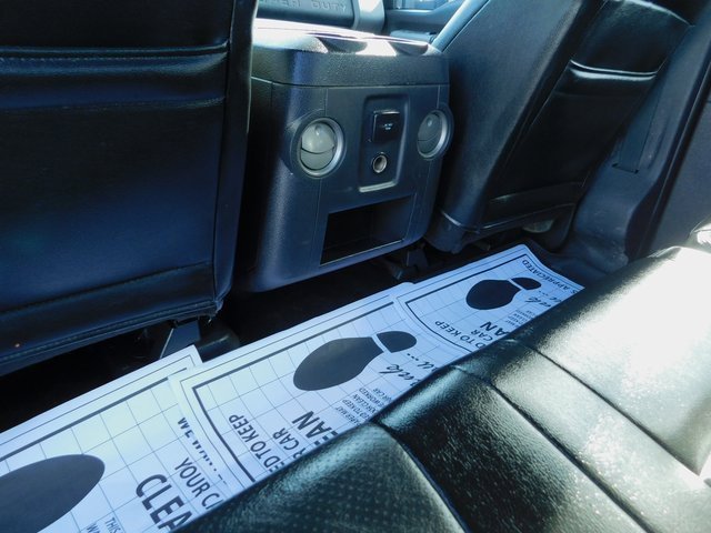 Used 2016 Ford F250 Lariat w/ Lariat Chrome Package image 22