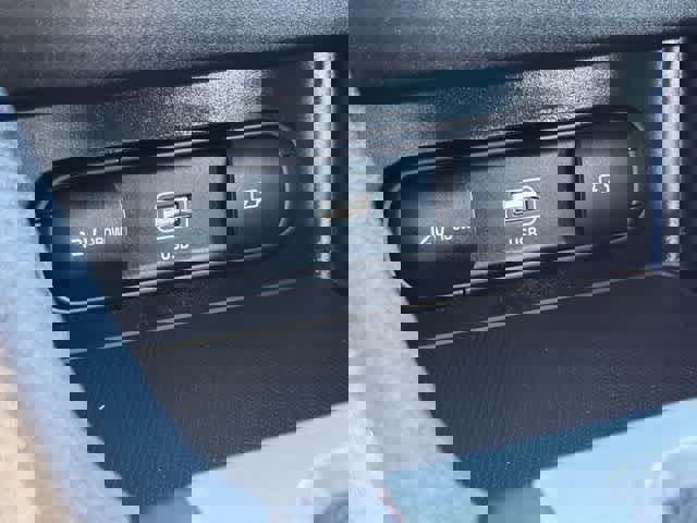 Used 2024 Kia Forte LXS w/ LXS Technology Package image 22